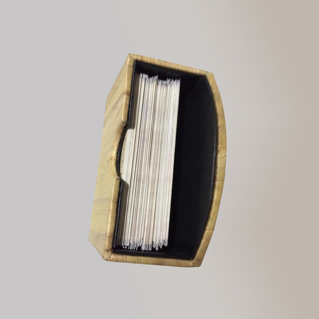 Vegan Leather Desk Card Holder - Jacinto & Lirio