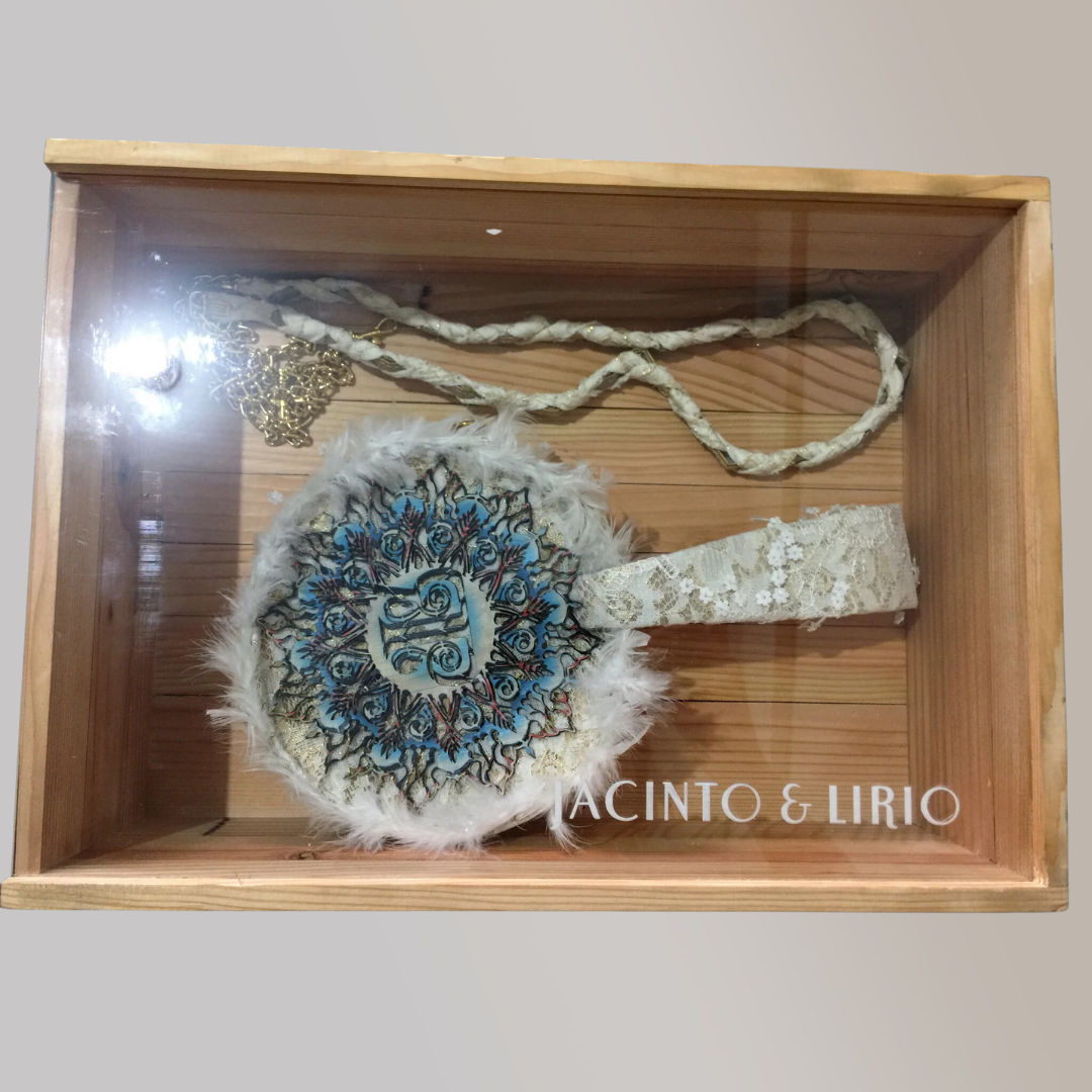 Laser Cut - Jacinto & Lirio