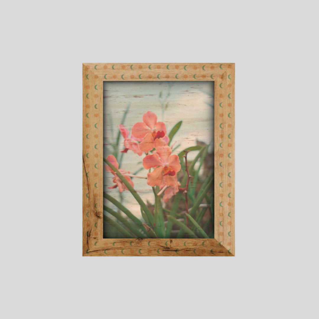 Litrato Personalized Water Hyacinth Canvas Wall Art Decor with Wooden Picture Frame (Extra Large) - Jacinto & Lirio