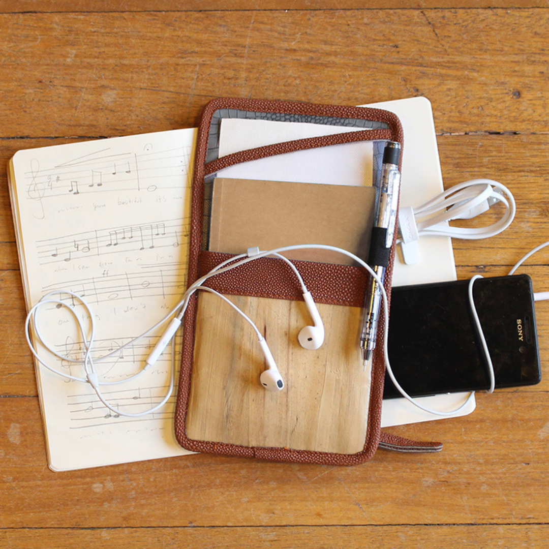Lakbay wallet pouch has multipurpose storage that can easily store daily essentials.