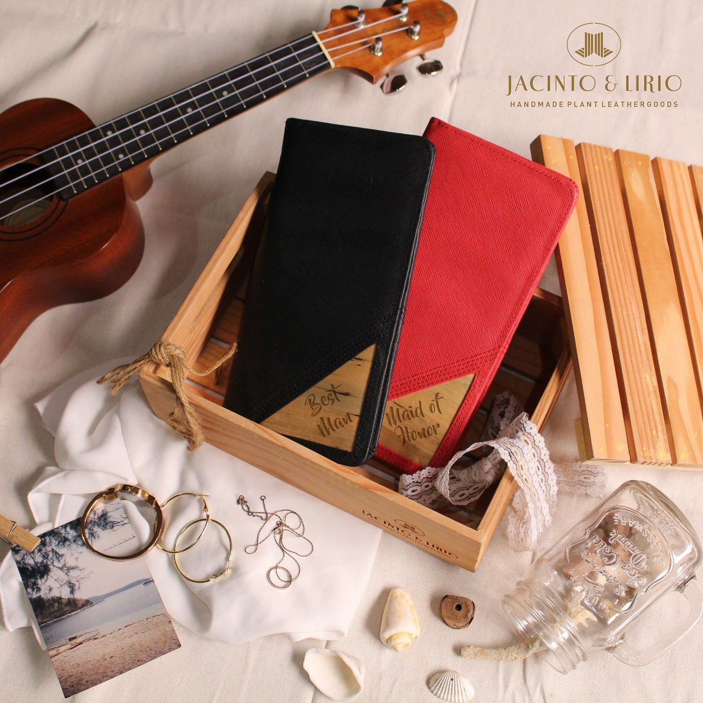 Bucketlist journal and wallet for couples with a ukelele on the side and engagement rings