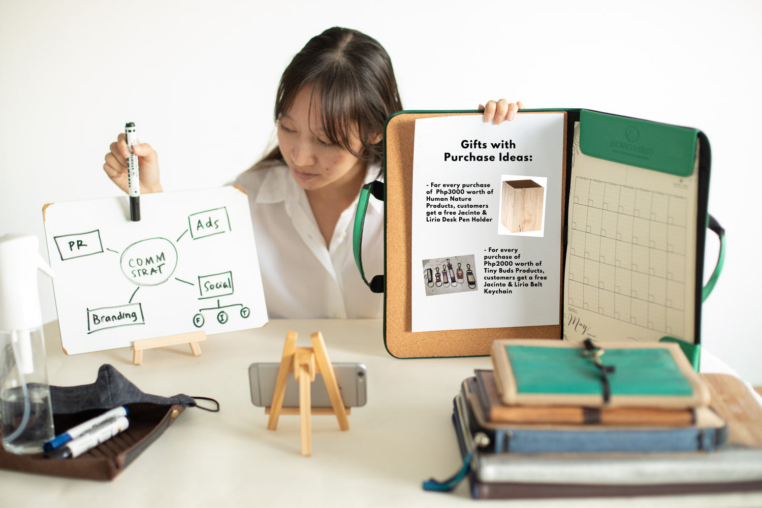 JACINTO & LIRIO Vision Board Monthly Vegan Leather Desk Planner (Alamat)- Mais Green