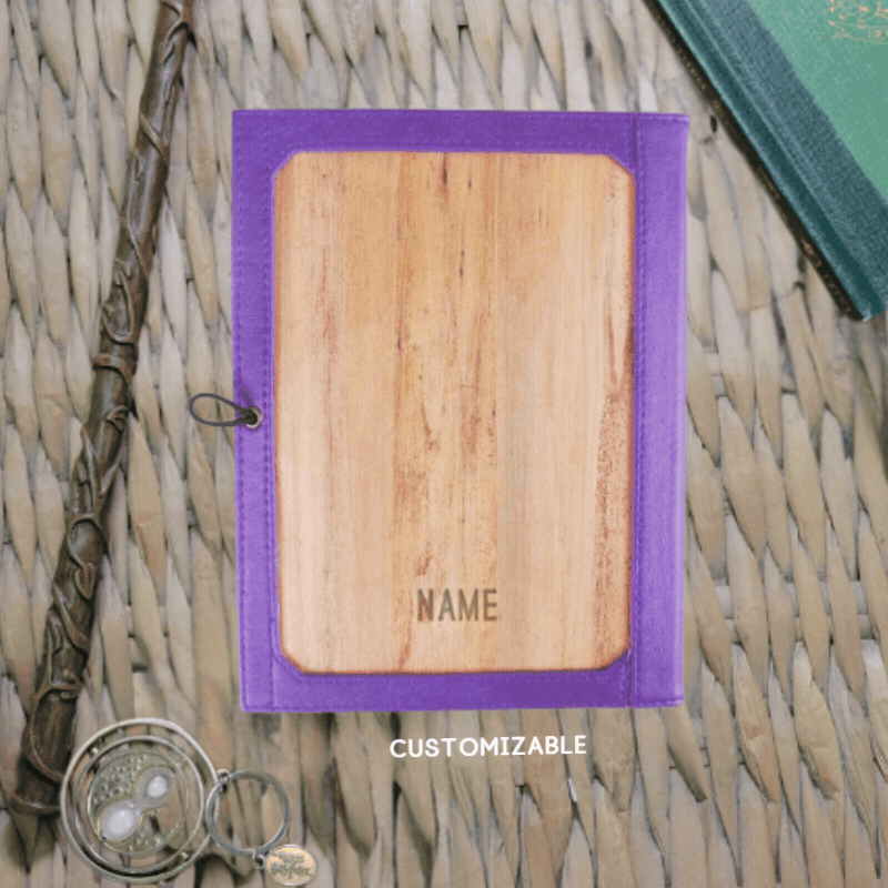 The different variations of a picture frame journal.