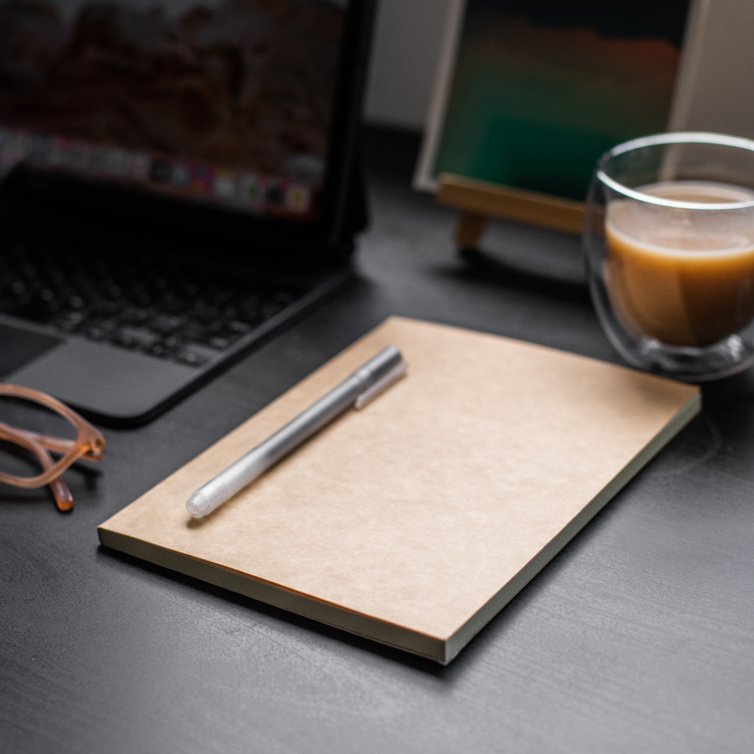 Kraft cover of notebook refill makes it perfect for productivity.