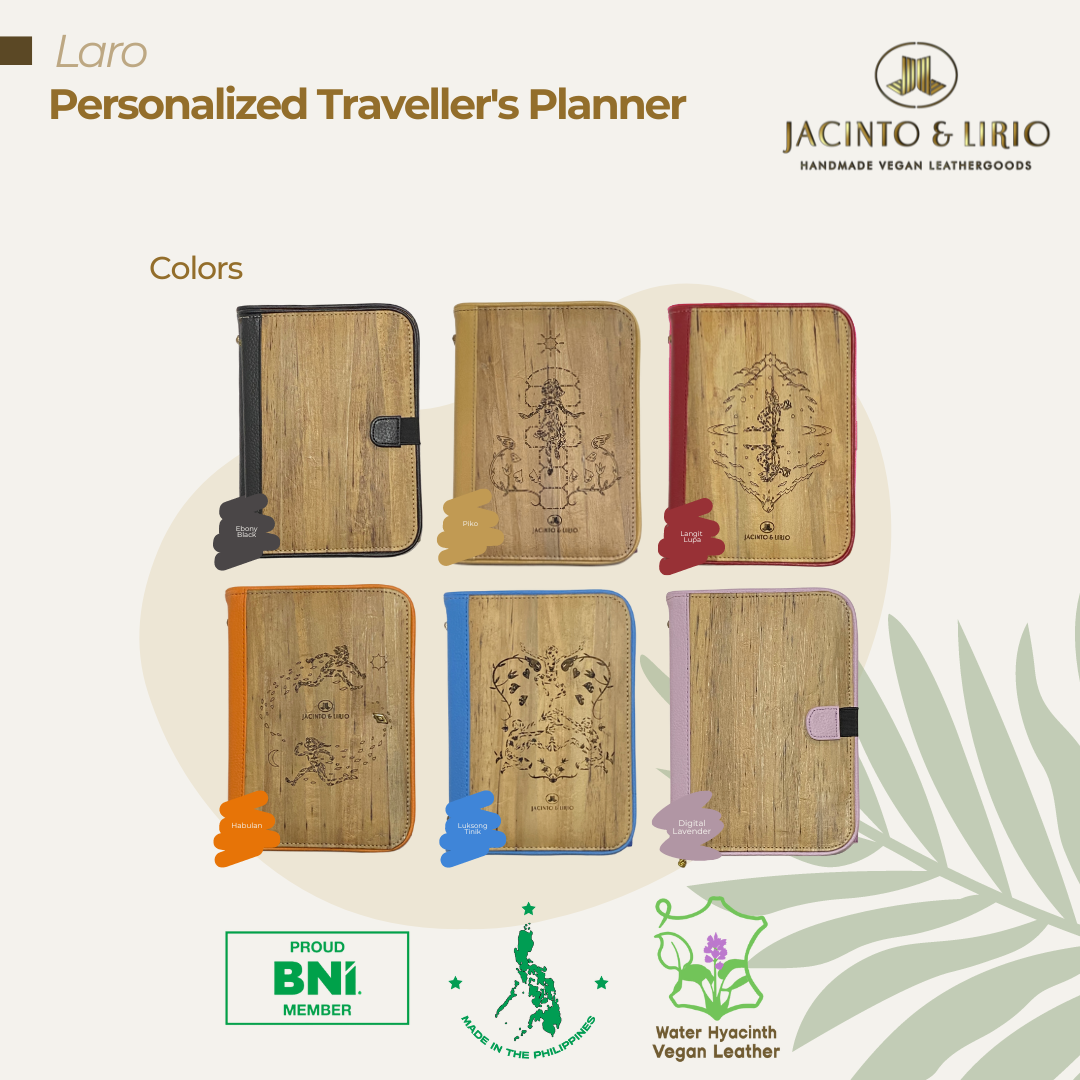 6 different color variations of the Personalized Traveller's Planner made of vegan leather.