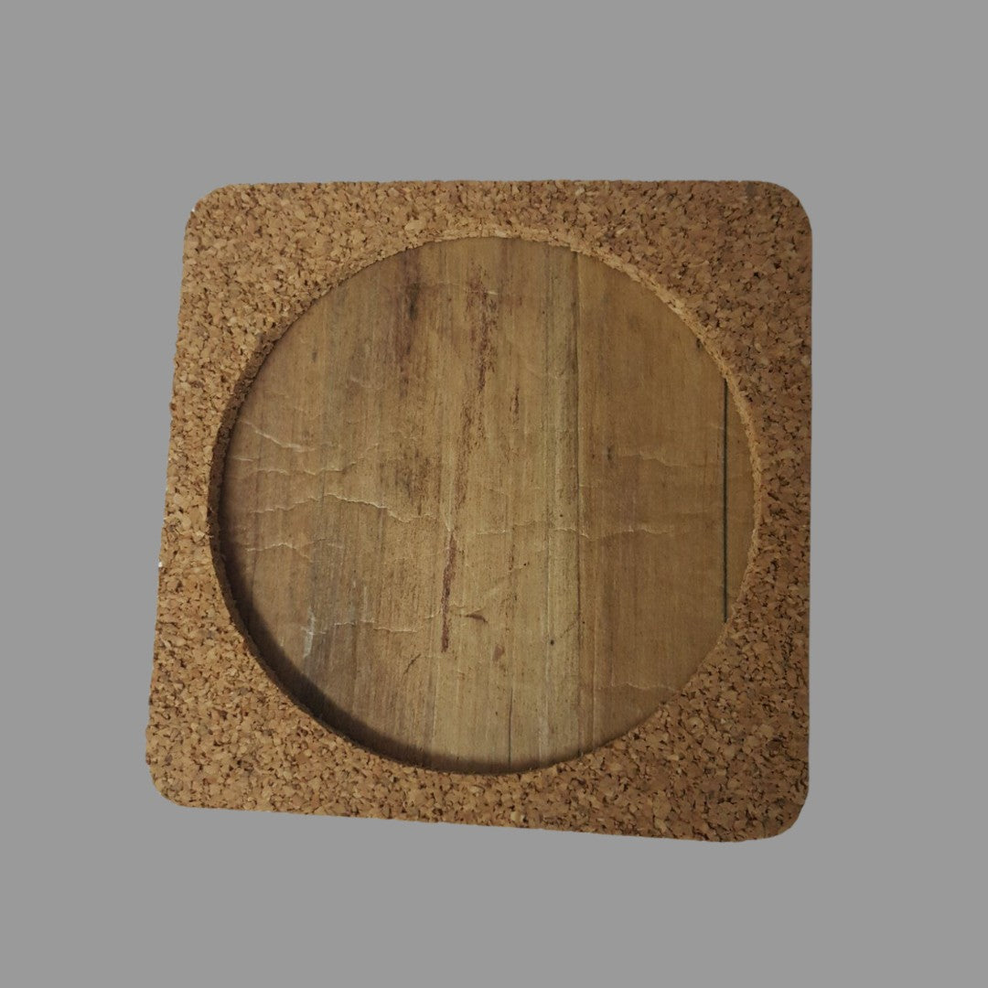 square coaster with a circle imprint in the middle, made of vegan leather from water hyacinths.