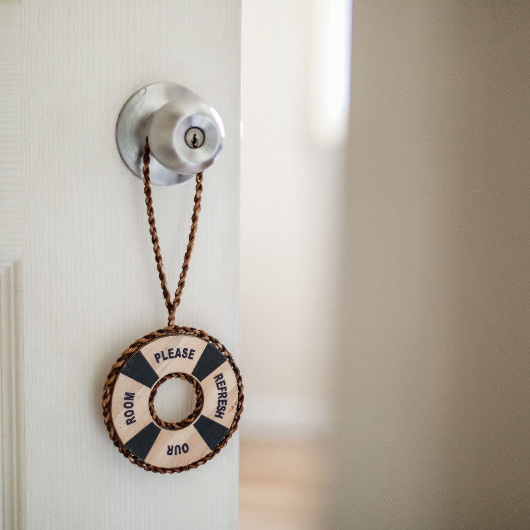Vegan Leather Eco-friendly Water Hyacinth Do Not Disturb Resort Door Signage - Jacinto & Lirio