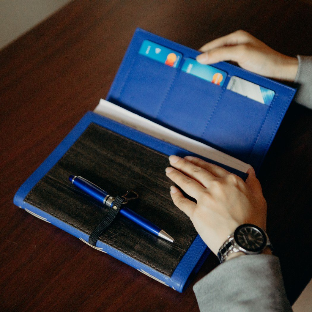 Tis The Season: Christmas Holiday Gift Set - Jacinto & Lirio