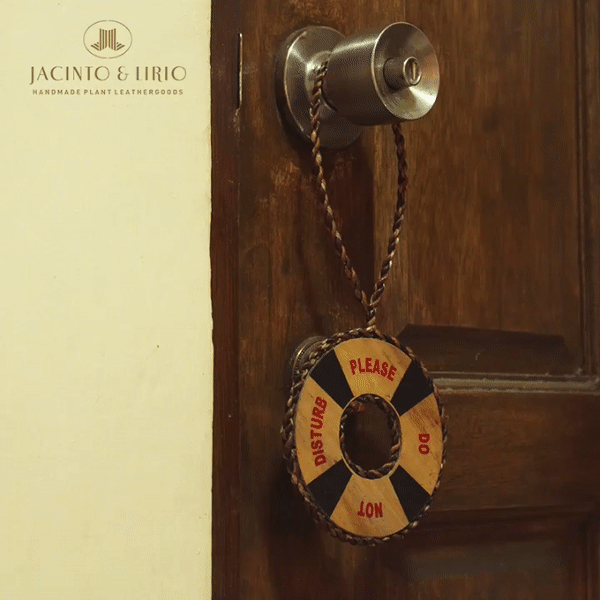 Vegan Leather Eco-friendly Water Hyacinth Do Not Disturb Resort Door Signage - Jacinto & Lirio