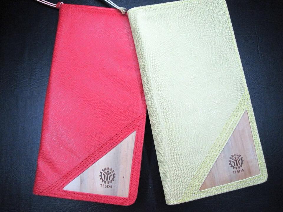 Logo Engraving Personalization - Jacinto & Lirio