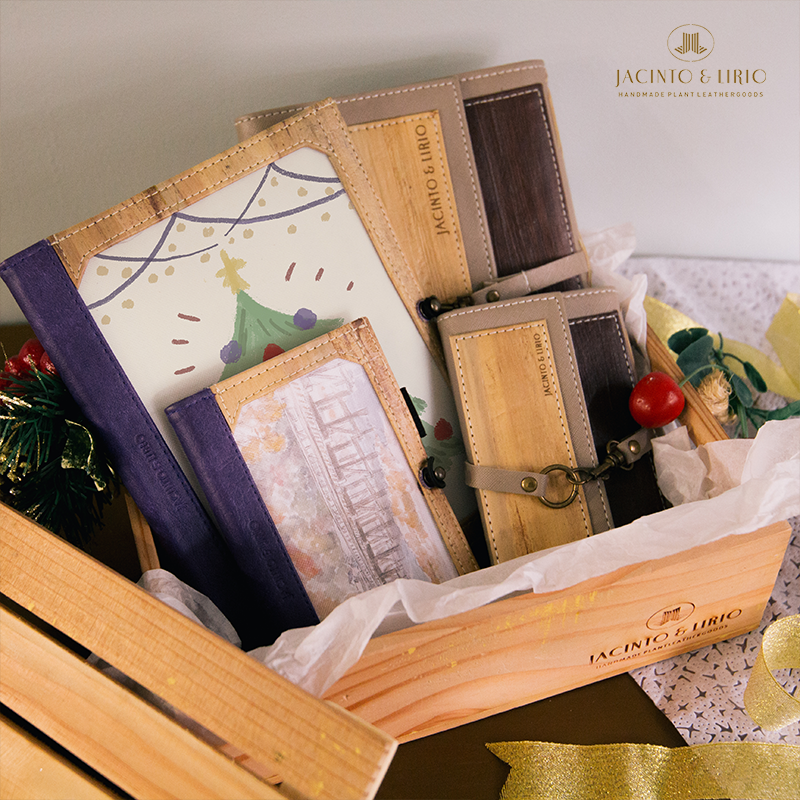 Tis The Season: Christmas Holiday Gift Set - Jacinto & Lirio