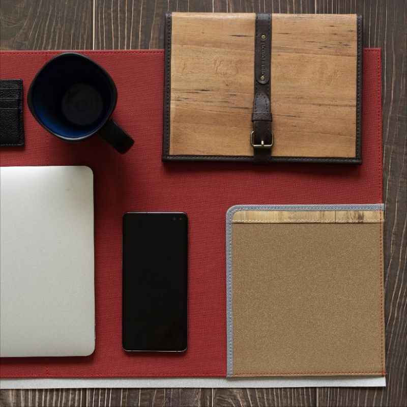 Jacinto & Lirio - WFH Desk Mat or Gaming Pad with Pockets and Card Holders