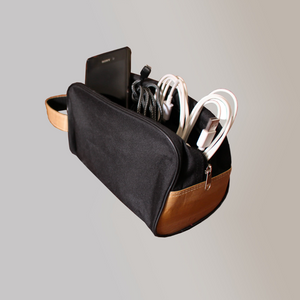 Zipped Pouch with Vegan Leather Accents and Handle (CCKIT09) - Jacinto & Lirio