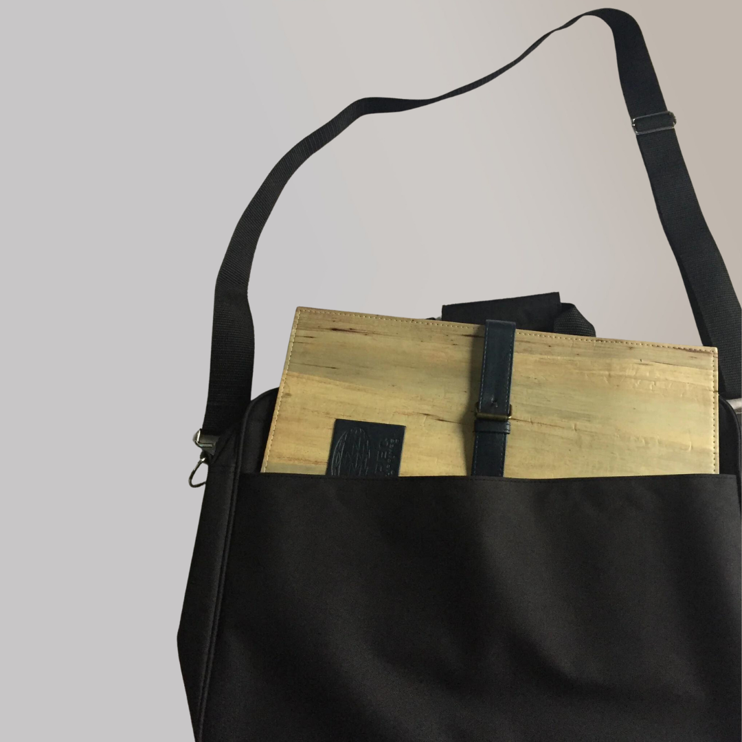 Vegan Leather Conference Bag - Jacinto & Lirio