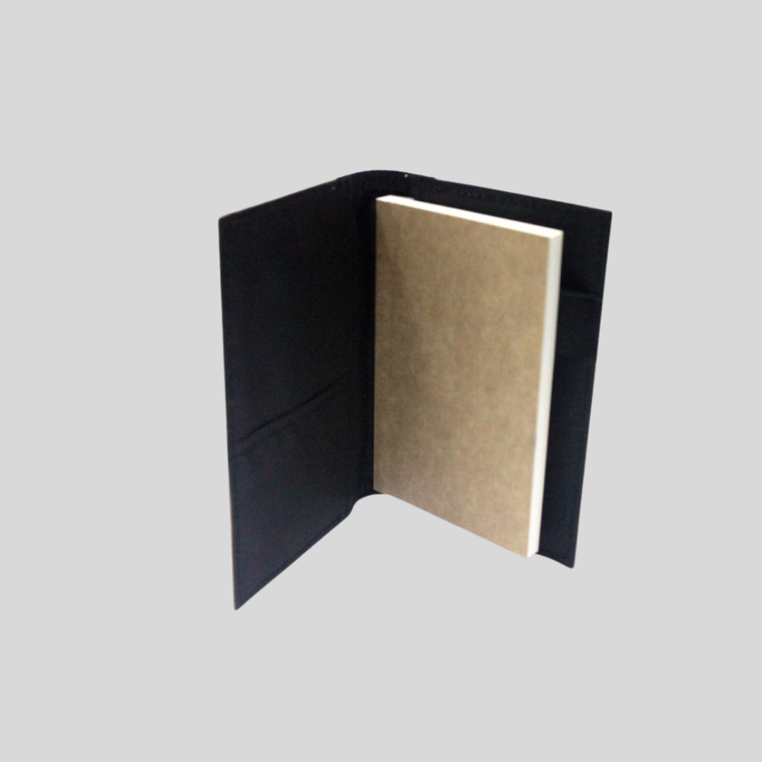 Refillable Vegan Leather Blank Journal and Passport Holder - Jacinto & Lirio