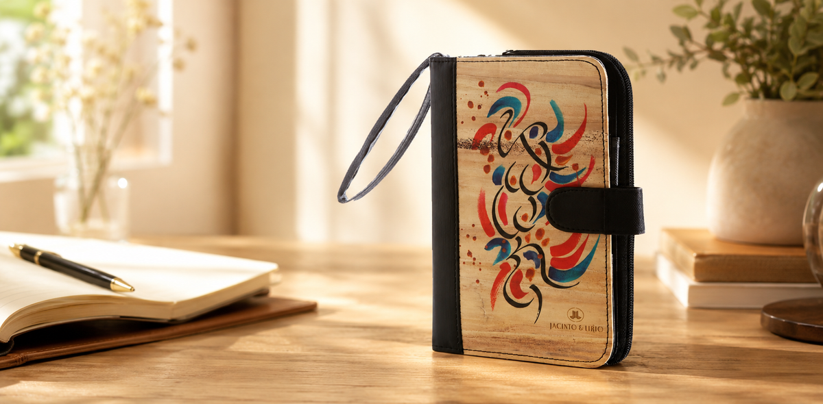 Hiraya Workspace Laptop Bag lifestyle image