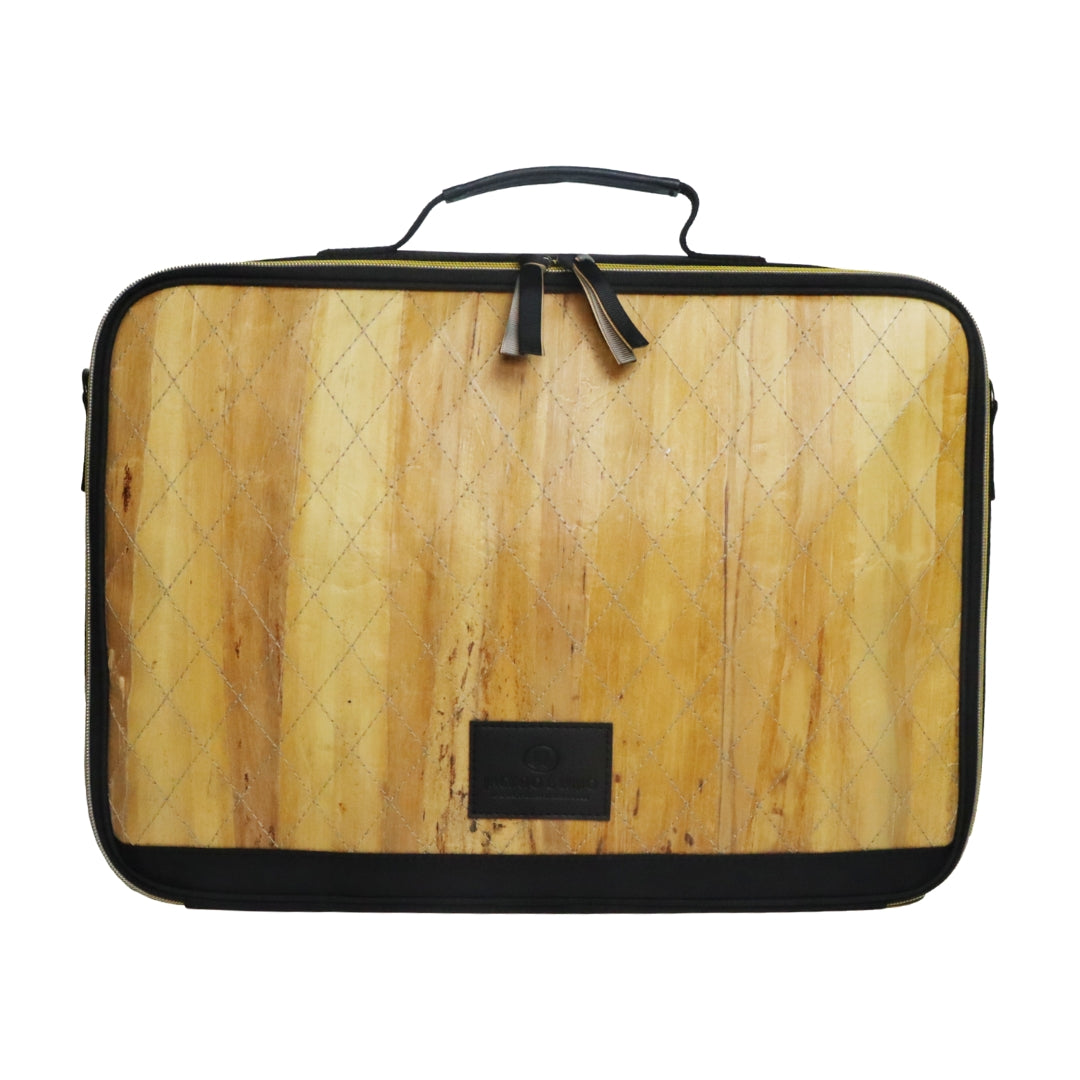 Hiraya (Black) front view.