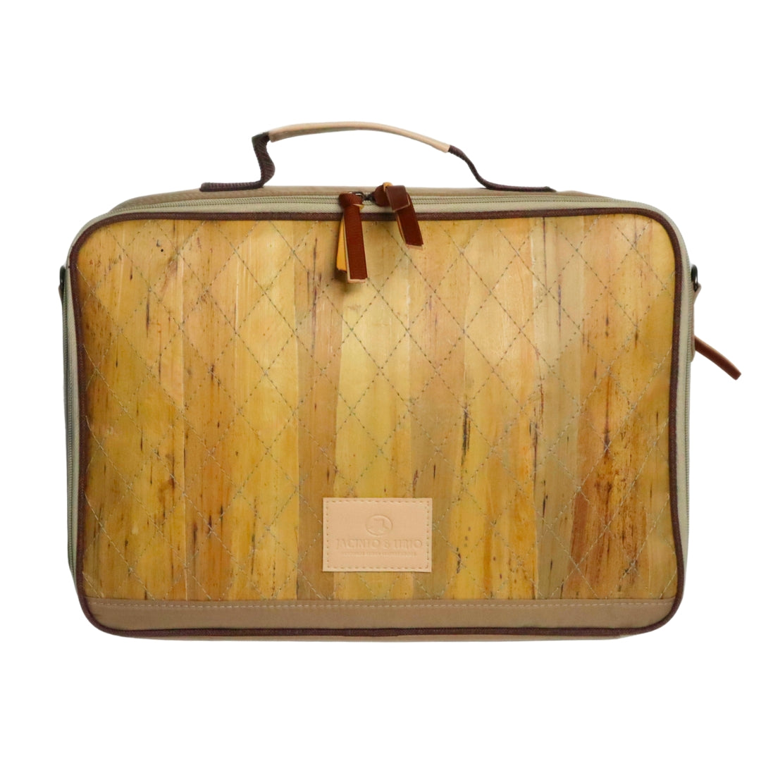 Hiraya (Mocha) front view.