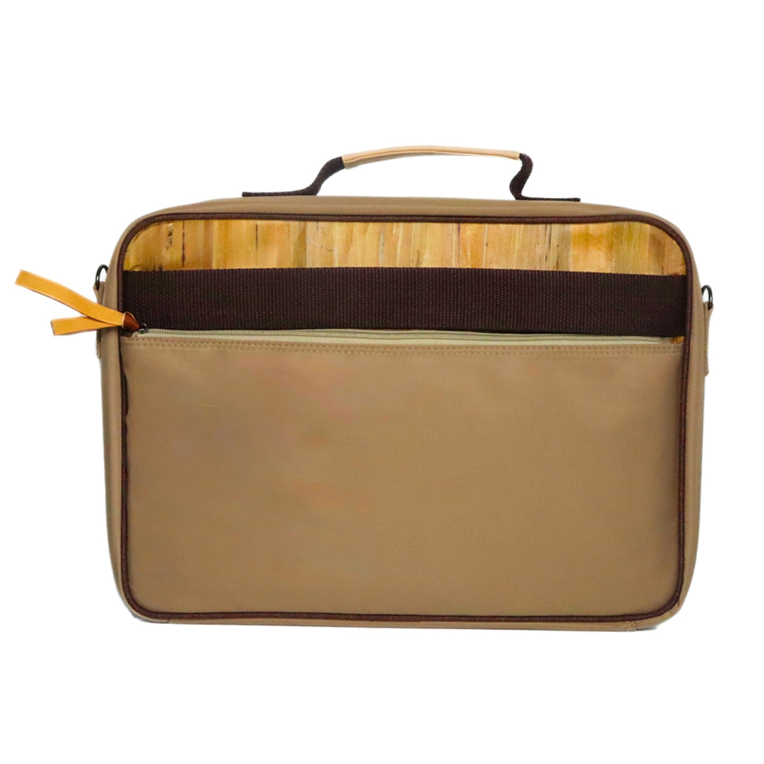 Hiraya (Mocha) back view.