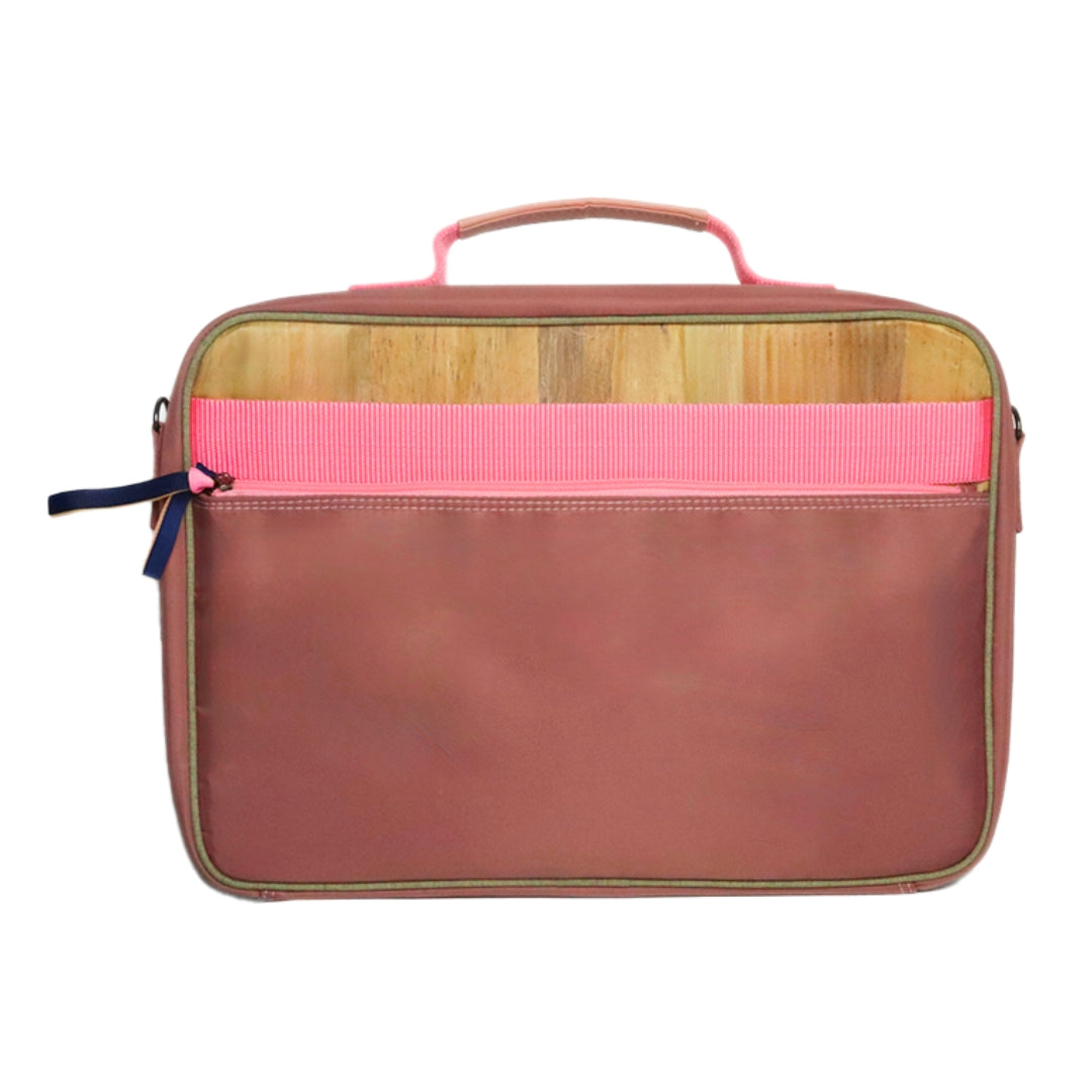 Hiraya (Pink) back view.