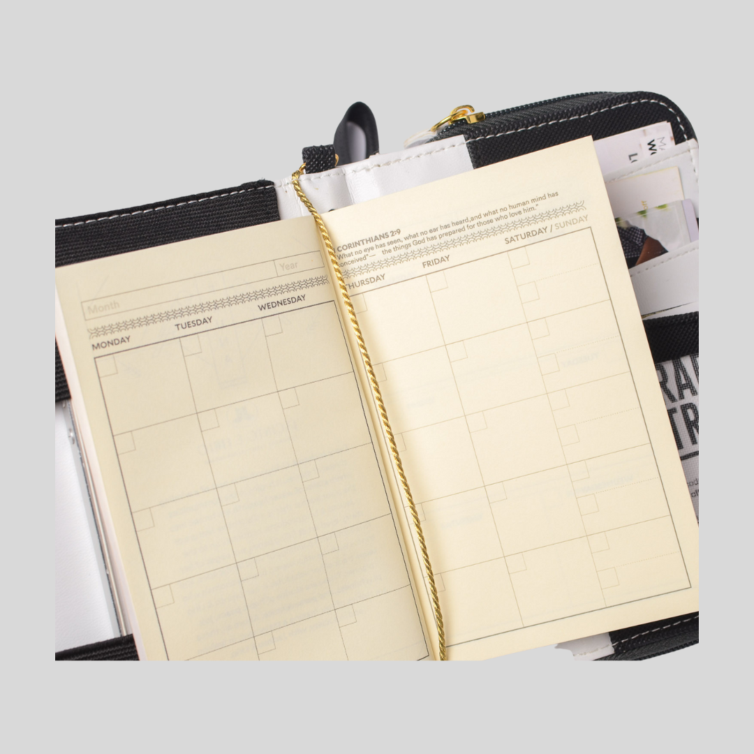 Fauna Mahika Undated Planner Magic Wallet Purse - Jacinto & Lirio